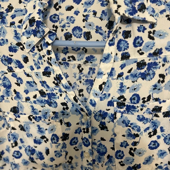 Express Button Down Tops Bundle - Picture 5 of 7